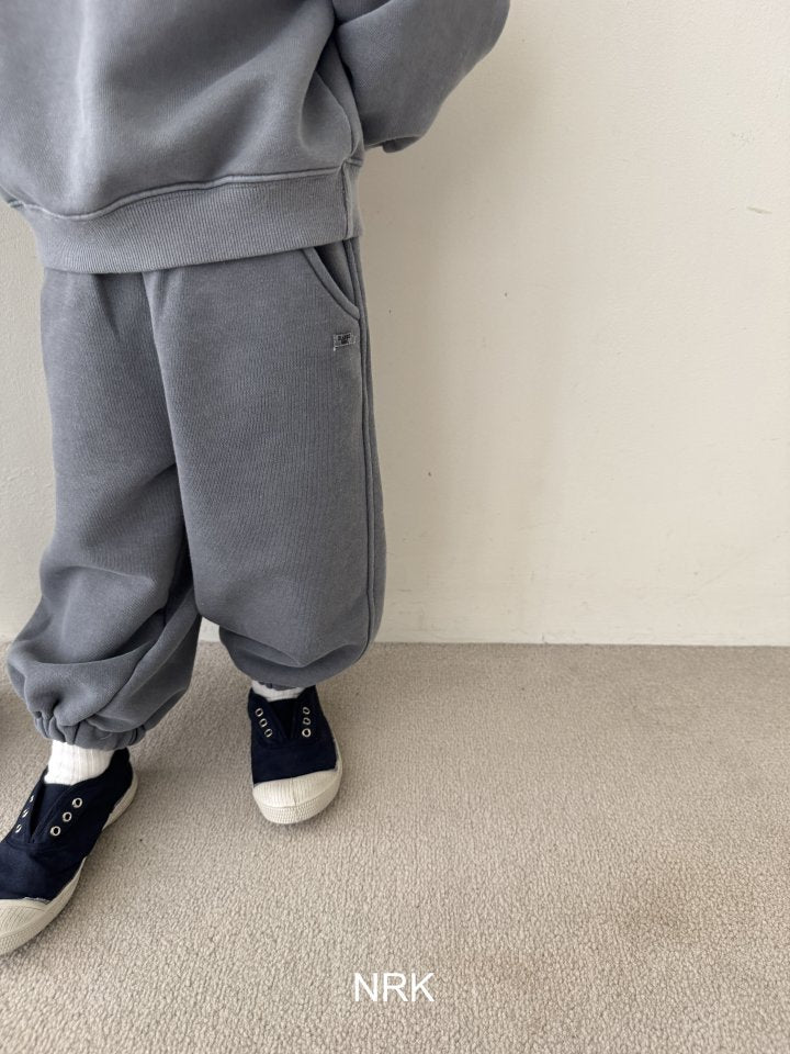 Pigment Jogger Pants3_byLittleFox_jetztvorbestellen