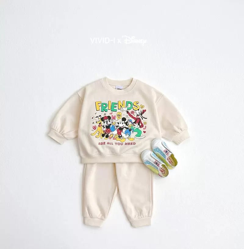 D Friends Top Bottom Set find Stylish Fashion for Little People- at Little Foxx Concept Store