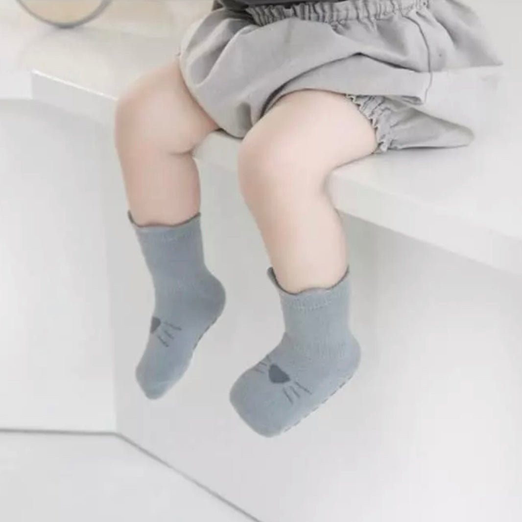 Daily Socken find Stylish Fashion for Little People- at Little Foxx Concept Store