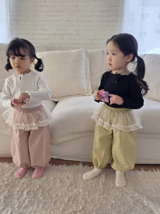 Flower Breeze Pants_byLittleFox_jetztvorbestellen