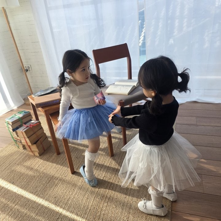 Dorothy Skirt2_byLittleFox_jetztvorbestellen