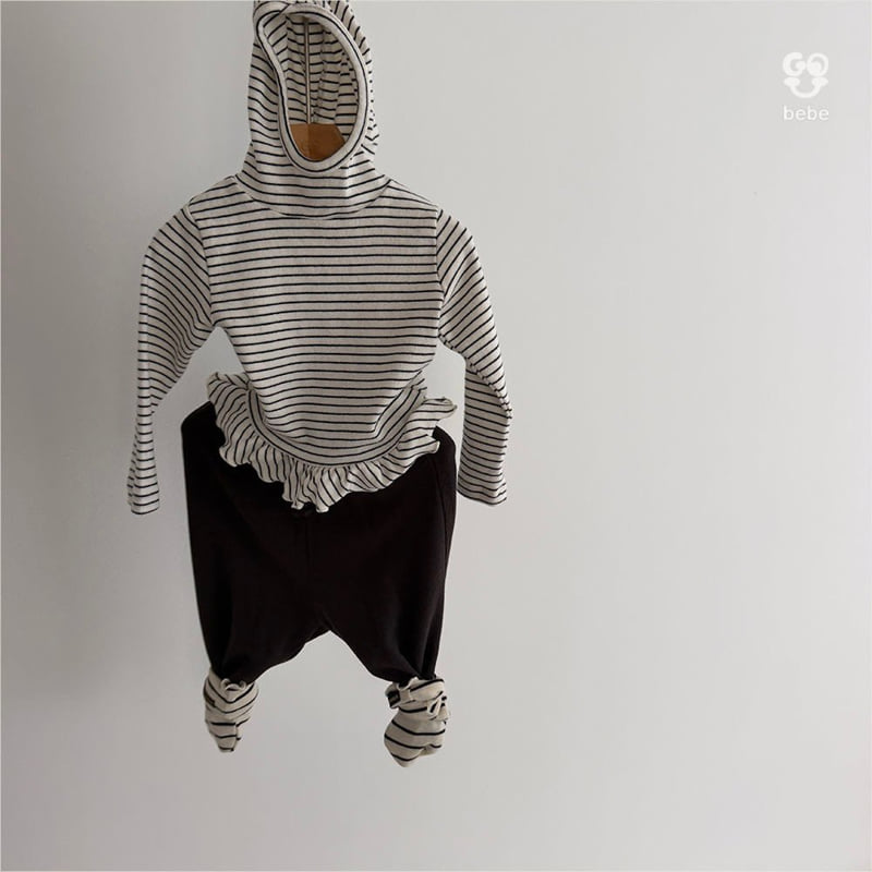 Little Foxx – B Flowy Hooded Turtleneck Tee