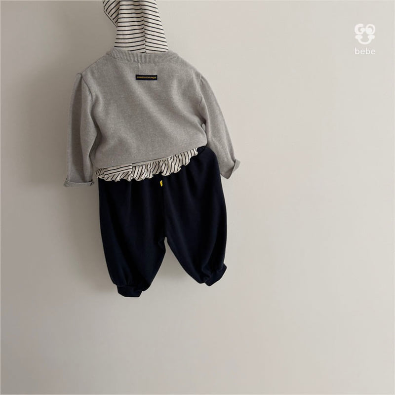 Little Foxx – B Flowy Hooded Turtleneck Tee