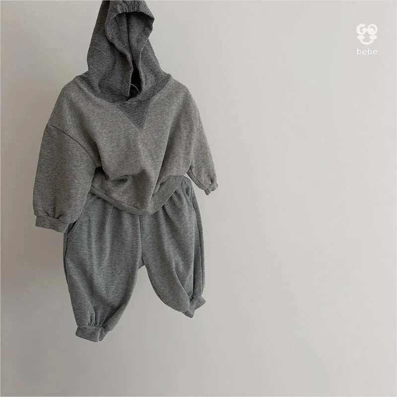 Little Foxx – Bebe Triangle Hoodie