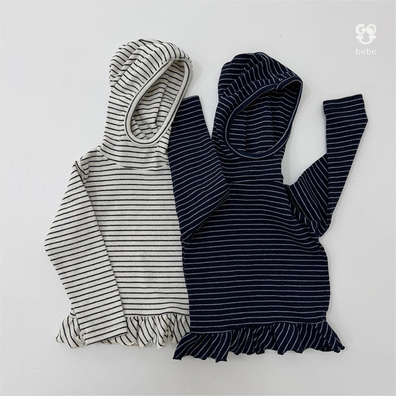 Little Foxx – B Flowy Hooded Turtleneck Tee