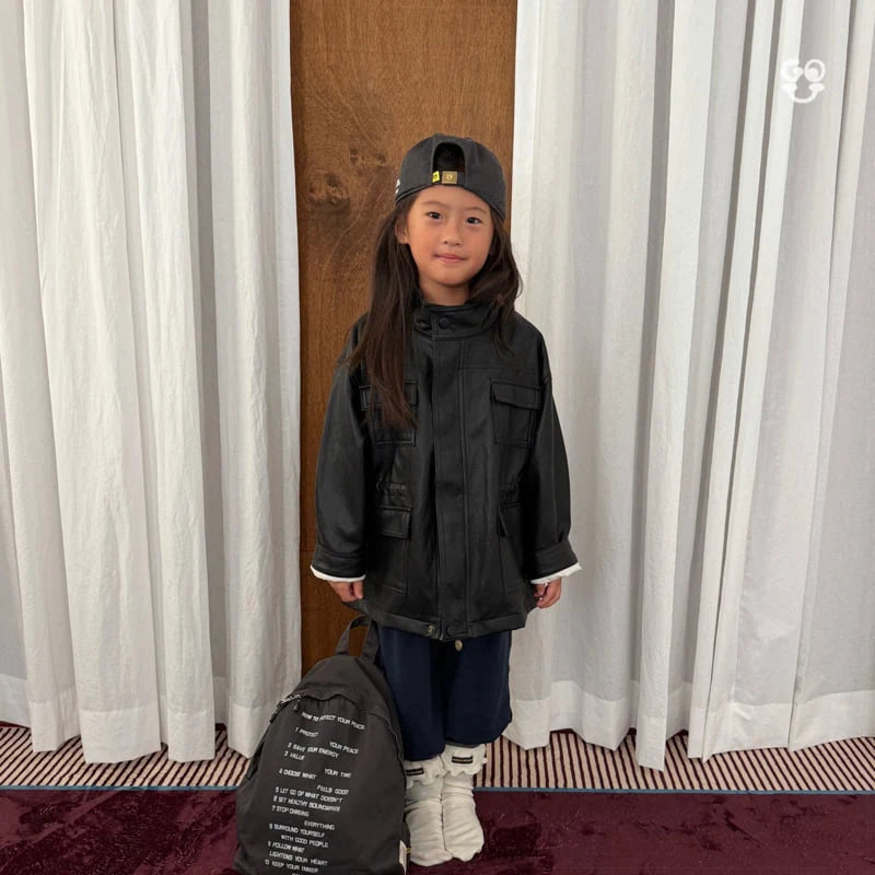 Little Foxx – Cozy Leather Jacket