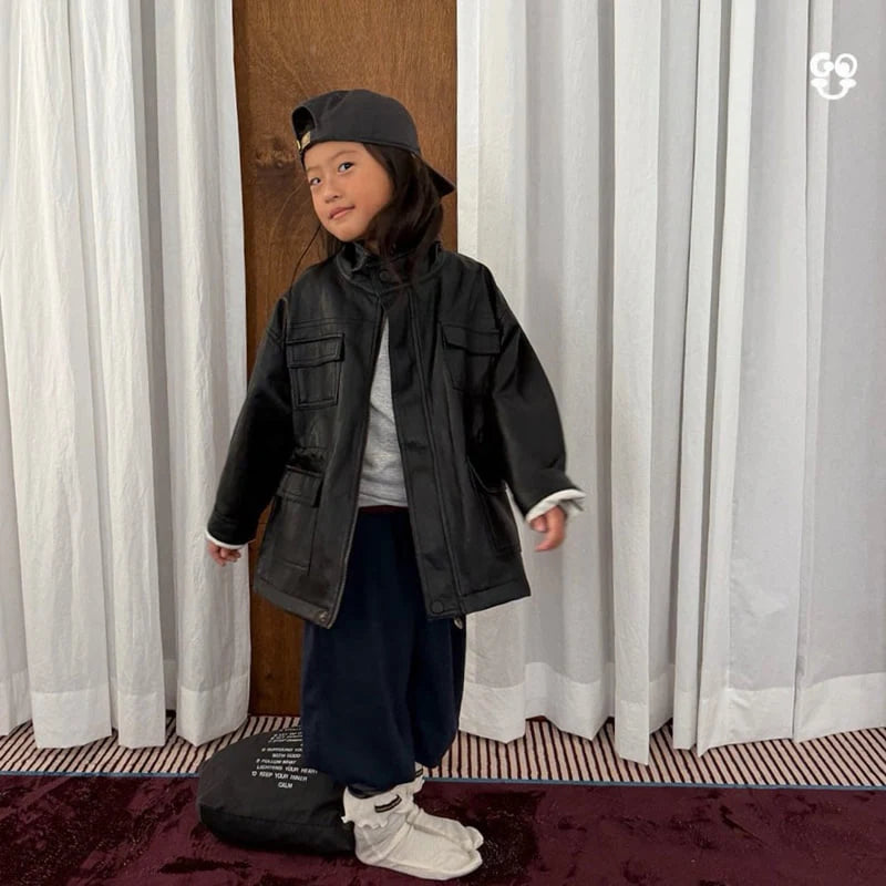 Little Foxx – Cozy Leather Jacket