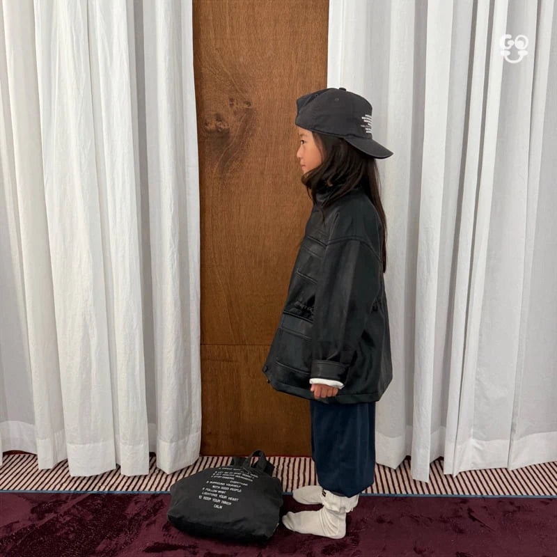 Little Foxx – Cozy Leather Jacket