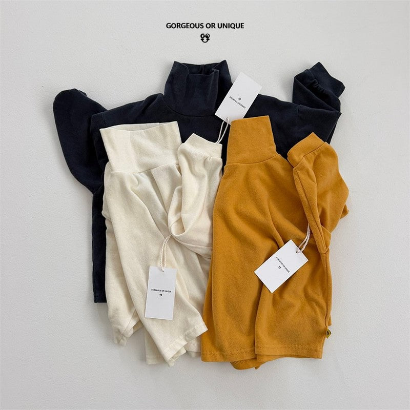Little Foxx – Cozy Mock Neck Tee