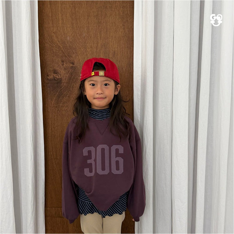 Little Foxx – Soft Hood Turtleneck Tee