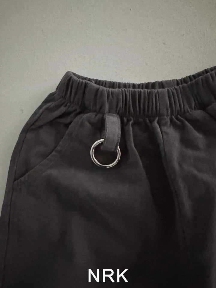 Rivet Pants5_byLittleFox_jetztvorbestellen