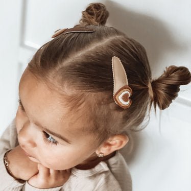 Haarspangen Felt Heart find Stylish Fashion for Little People- at Little Foxx Concept Store