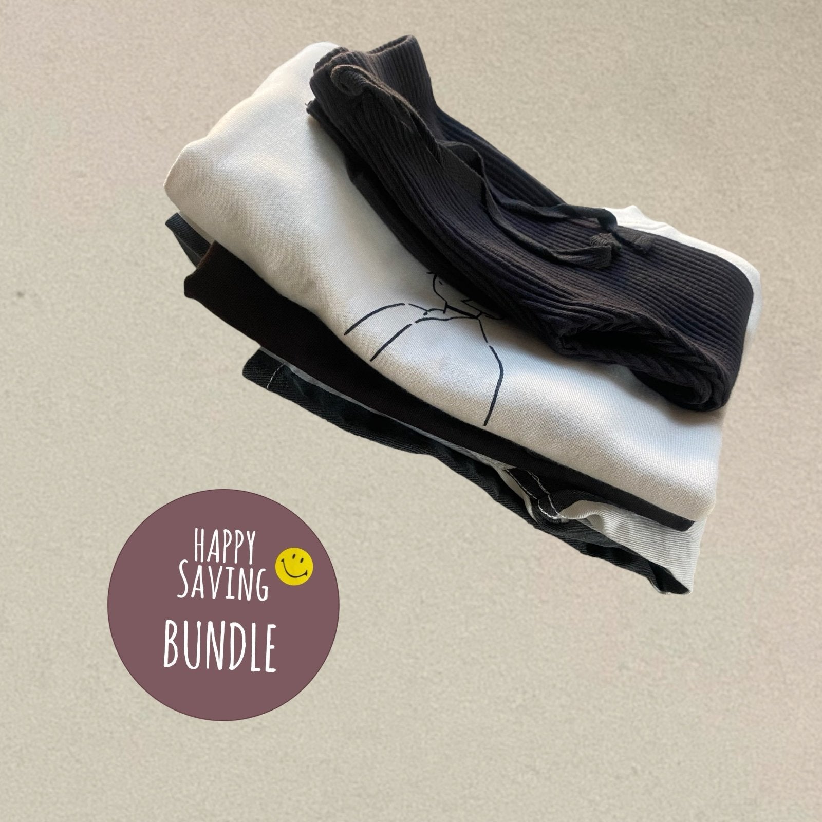 Happy Saving BUNDLE - 2/3 Jahre Unisex Black & White find Stylish Fashion for Little People- at Little Foxx Concept Store