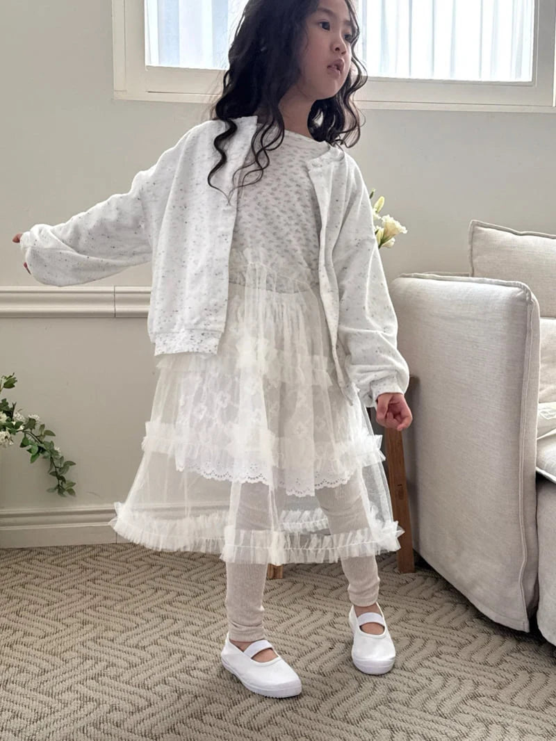 Eyelet Tee2_byLittleFox_jetztvorbestellen