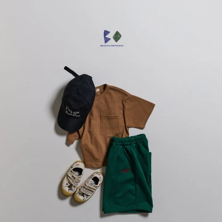 Square Short Sleeve Tee2_byLittleFox_jetztvorbestellen