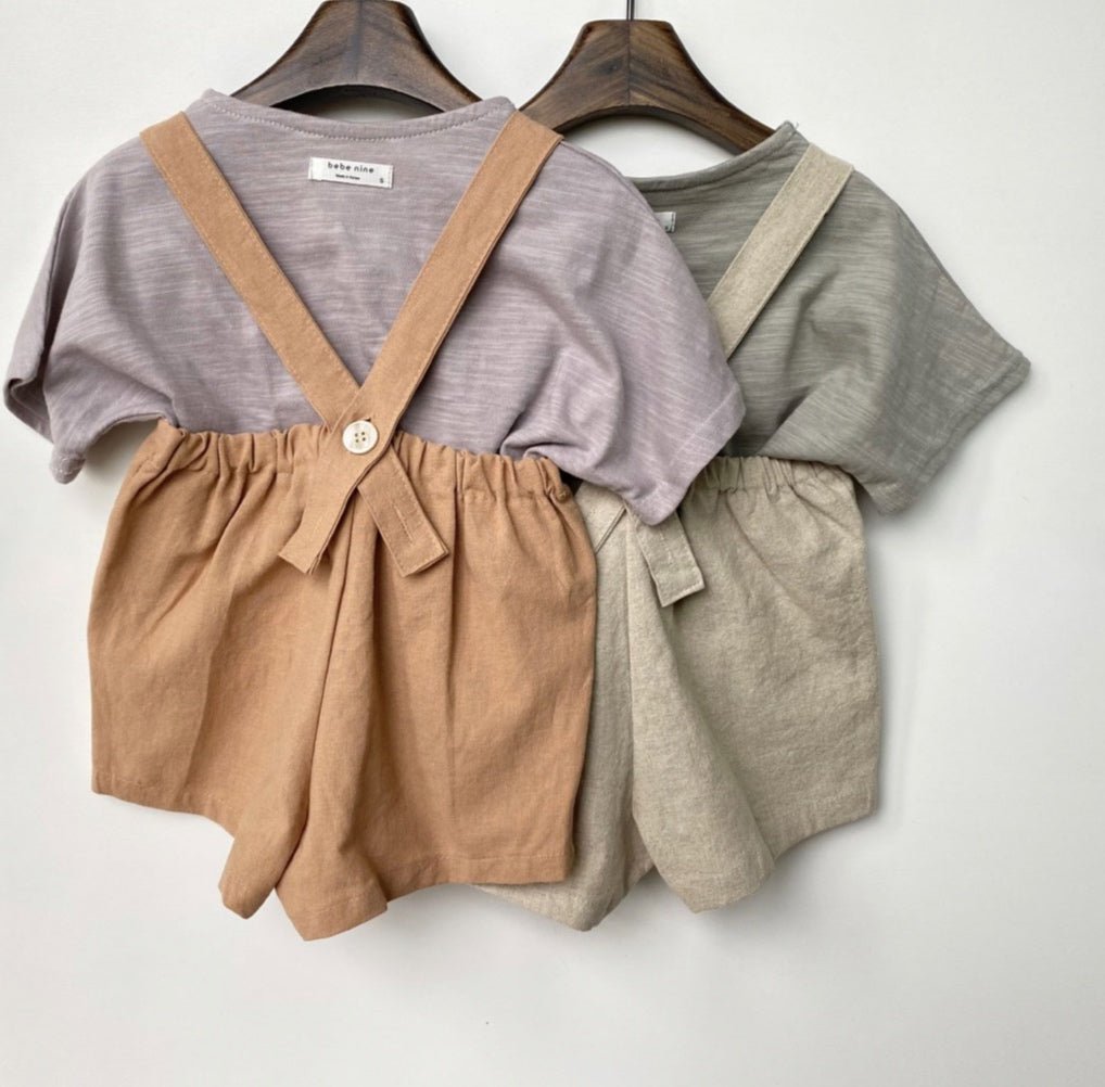 Mini Leinen Latzhose - Beige find Stylish Fashion for Little People- at Little Foxx Concept Store