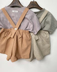 Mini Leinen Latzhose - Beige find Stylish Fashion for Little People- at Little Foxx Concept Store