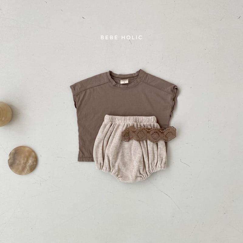 Mini Stingray Tee - Dusty Rose find Stylish Fashion for Little People- at Little Foxx Concept Store