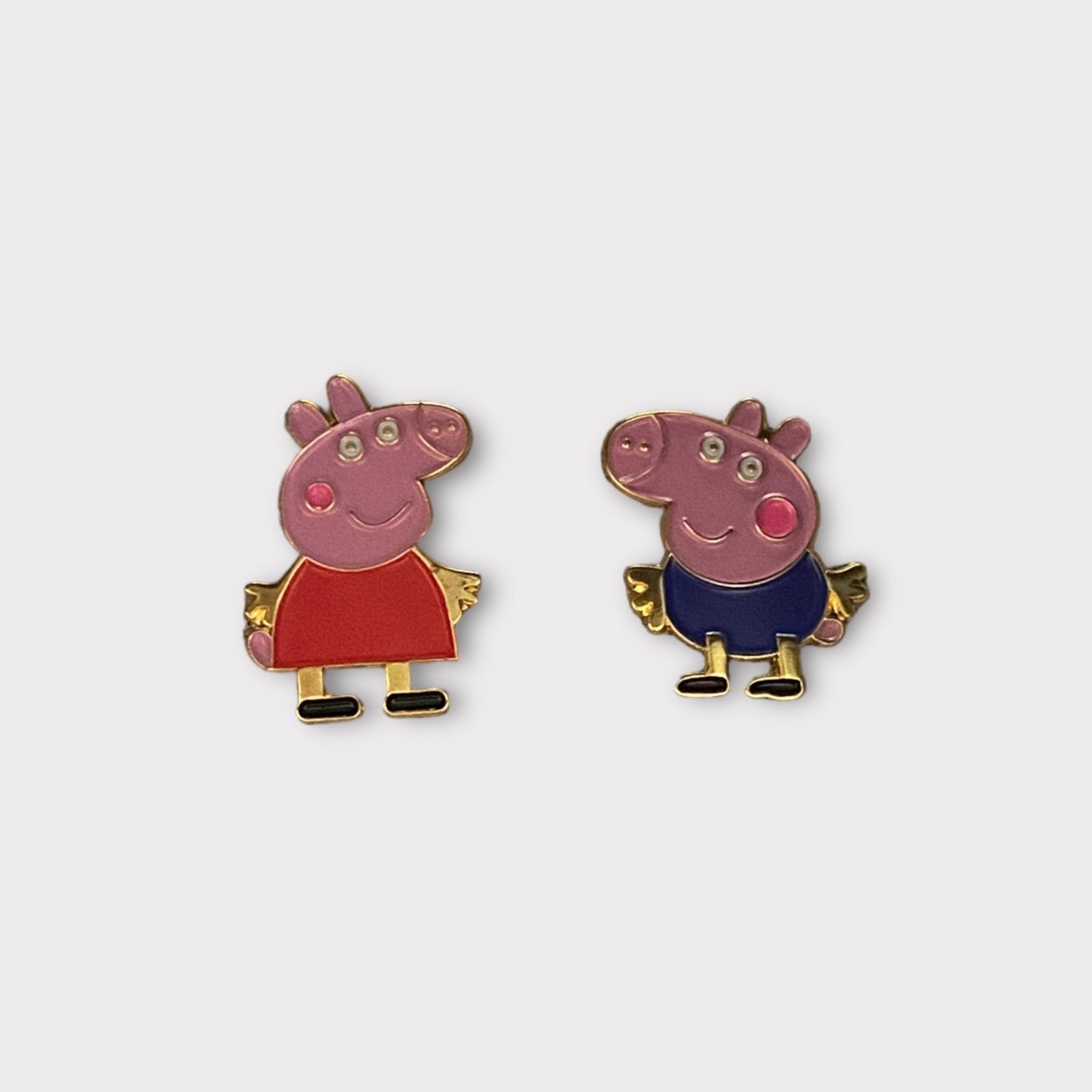 Peppa Pig Set Emaille Pin find Stylish Fashion for Little People- at Little Foxx Concept Store