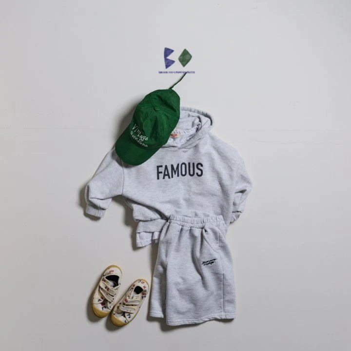 Famous Hoodie2_byLittleFox_jetztvorbestellen