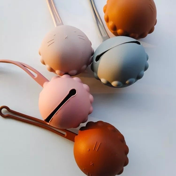 Silicon Pacifier Schnuller Aufbewahrung find Stylish Fashion for Little People- at Little Foxx Concept Store