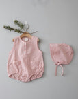 Simple Bodysuit mit Mütze find Stylish Fashion for Little People- at Little Foxx Concept Store