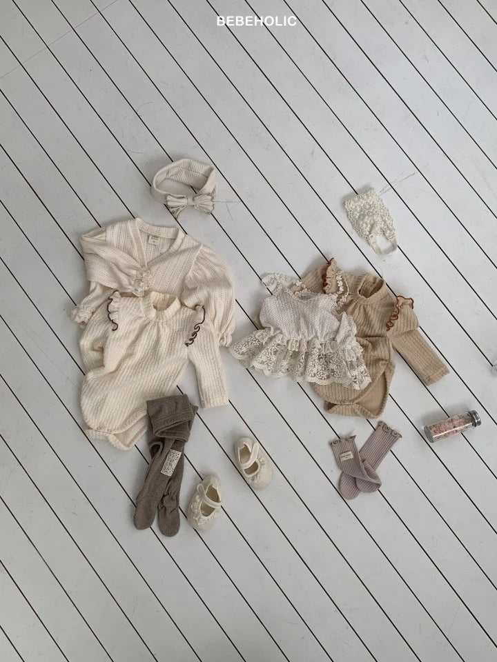 Wendy Suit1_byLittleFox_jetztvorbestellen